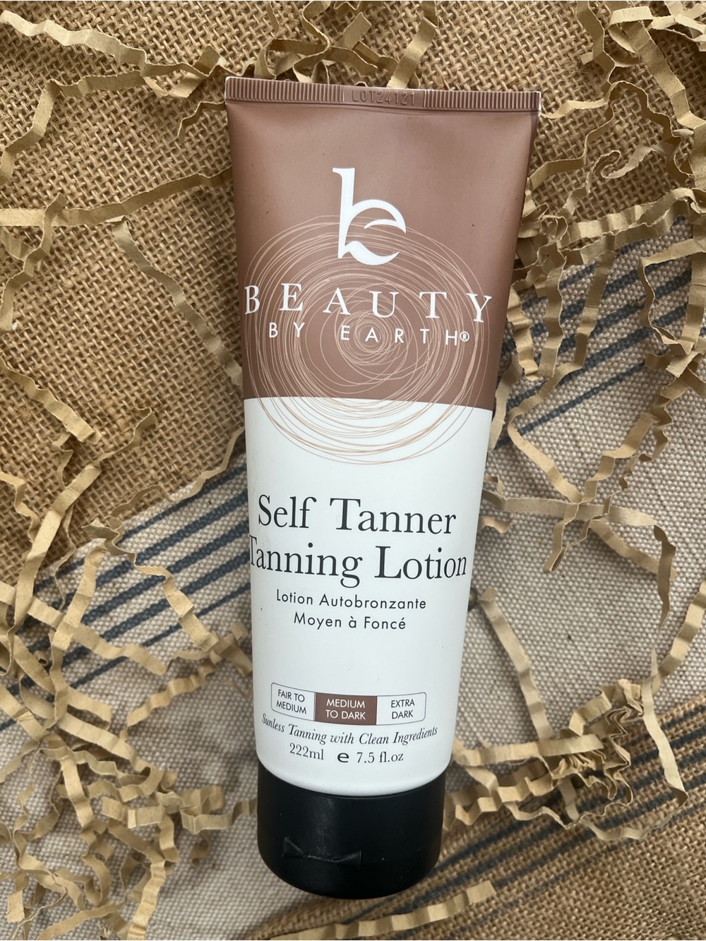 101. Self Tanning Lotion /Medium to Dark